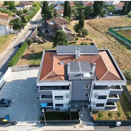 Pinija *